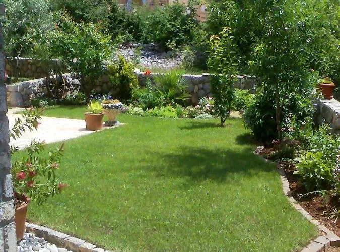 App Oliver Apartman Malinska