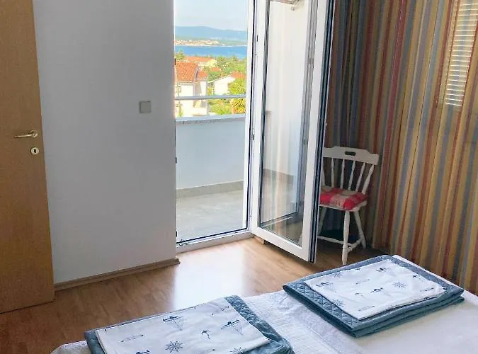 App Oliver * Малинска