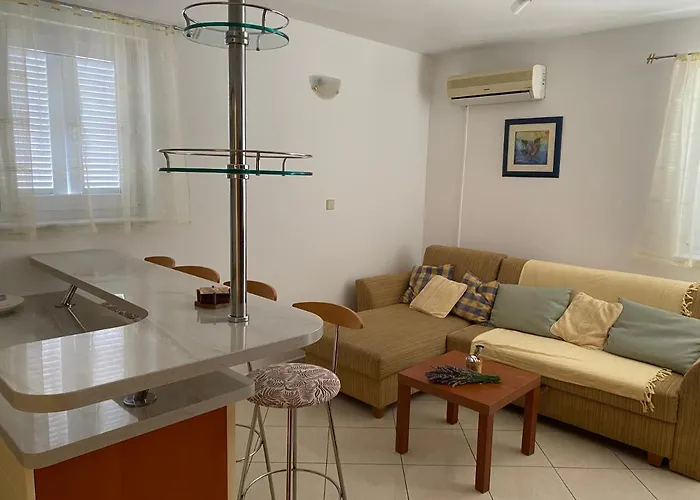 App Oliver * Malinska