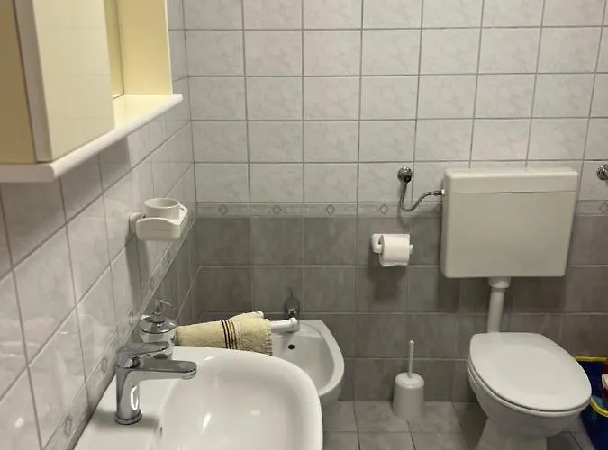 App Oliver * Малинска