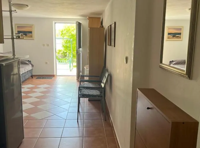 App Oliver Lägenhet