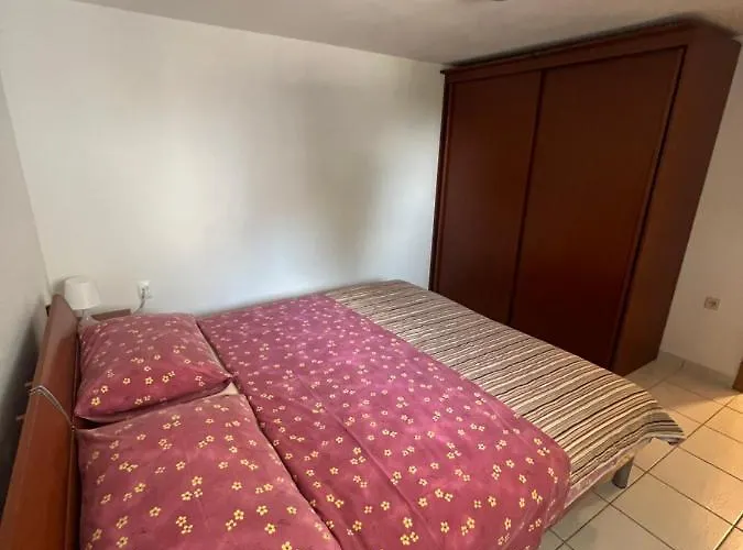 App Oliver Lägenhet Malinska